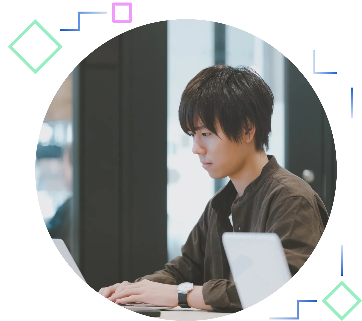 中途採用情報